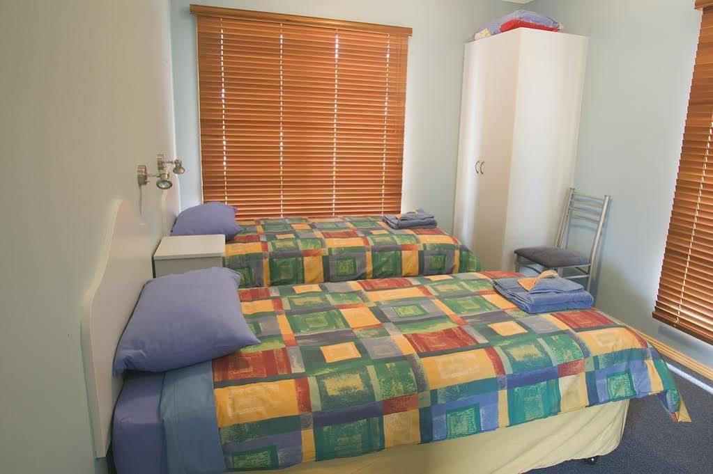 Strahan Bungalows Luaran gambar